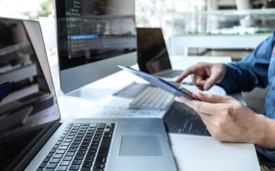 WINTECH SOFTWARE LONDON | WEB DESIGN COMPANY BASED IN UK | LONDON WEB DESIGN AGENCY! | Custom SaaS Solutions: Why Businesses Are Moving to the Cloud Custom SaaS Solutions: Why Businesses Are Moving to the Cloud